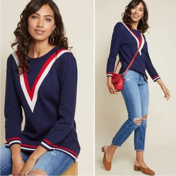 ModCloth Well Prepped Sweater in Navy with Red and White Accents Small - Picture 1 of 8